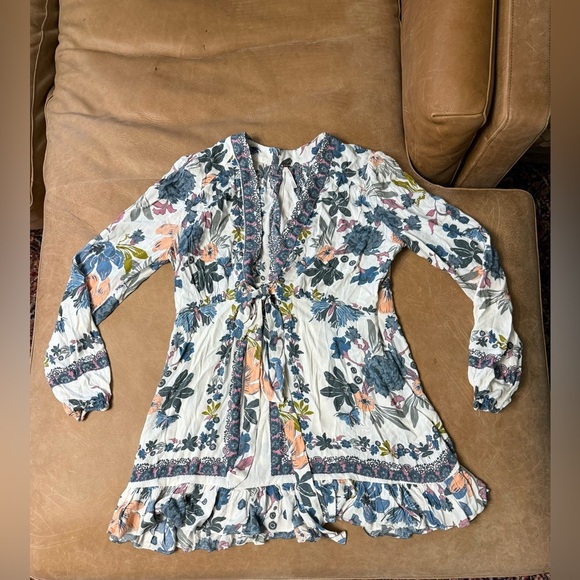 Free People Women's Ivory Floral Violet Hill Plunging Ruffle-Detail Top Size 8 - Picture 2 of 8